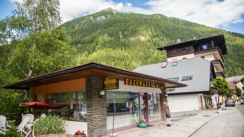 Café und Verkauf im Ortszentrum von Mallnitz